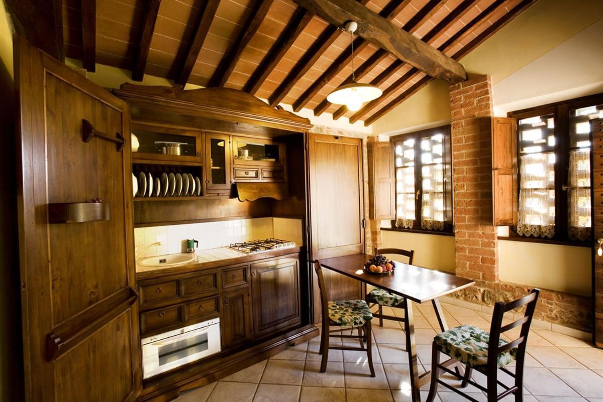 Montefollonico Agriturismo Belagaggio מראה חיצוני תמונה