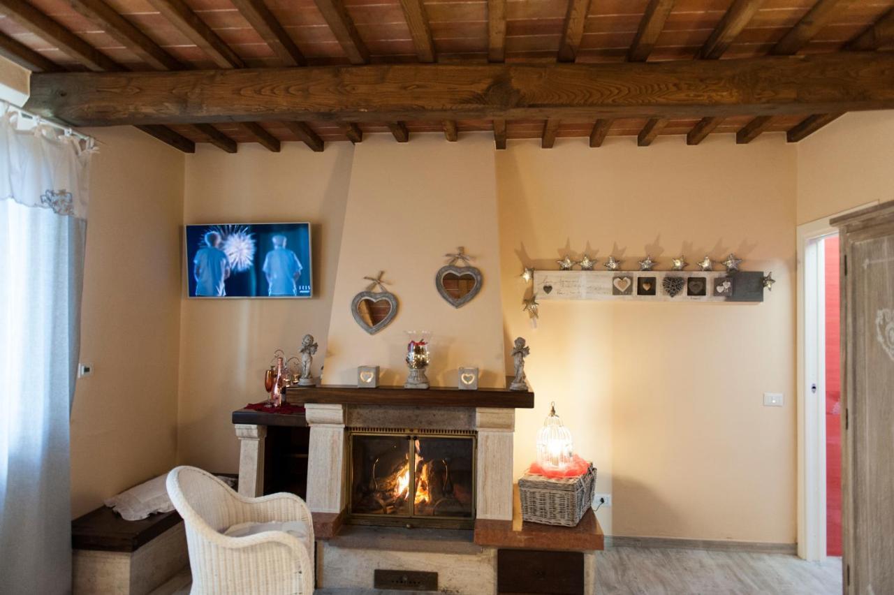 Montefollonico Agriturismo Belagaggio מראה חיצוני תמונה