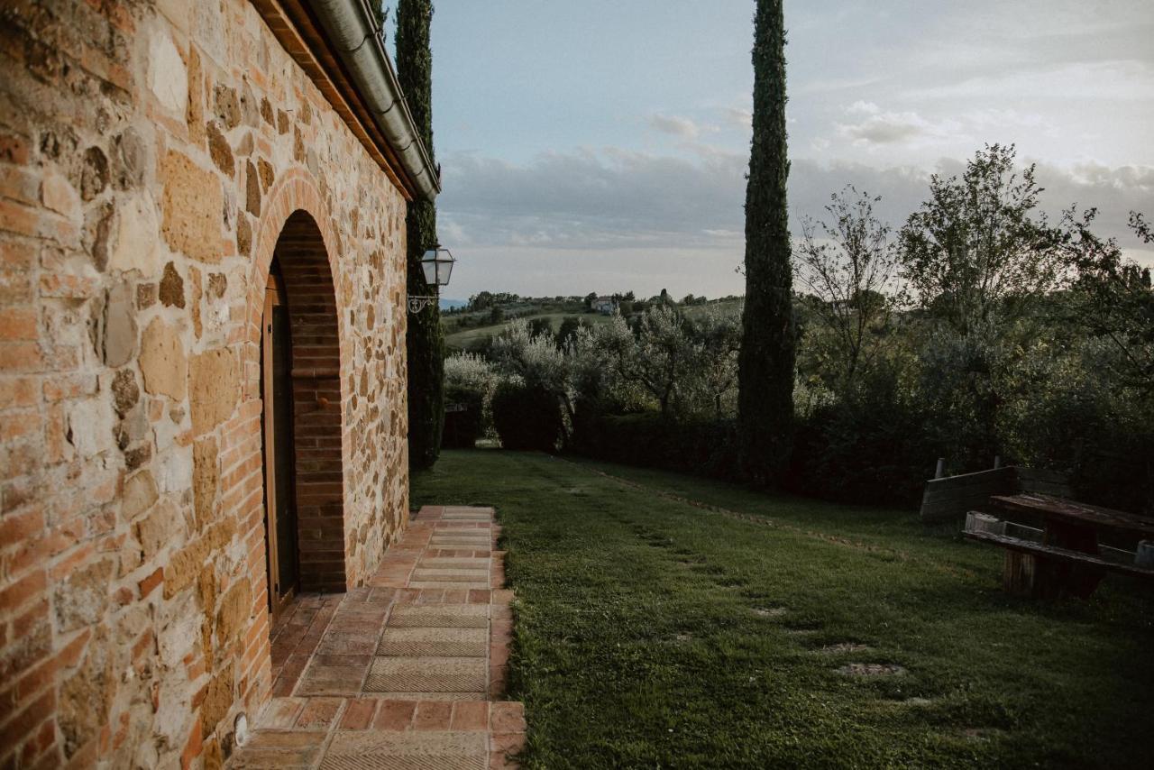 Montefollonico Agriturismo Belagaggio מראה חיצוני תמונה